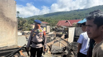 Quick Respon Brimob Polda Aceh Pasca Kebakaran Rumah Warga di Desa Ulun Tanoh Gayo Lues